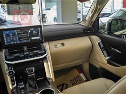 تۆیۆتا لاند کروزەر